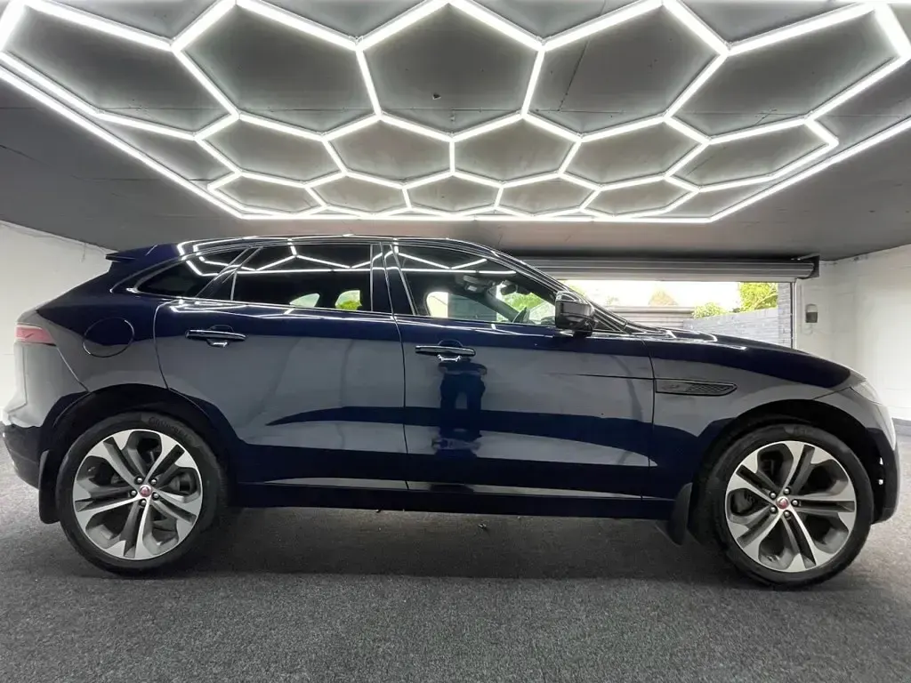 Used Jaguar F-Pace R-Dynamic 204 HP (150 kW) 2021 Blue SUV