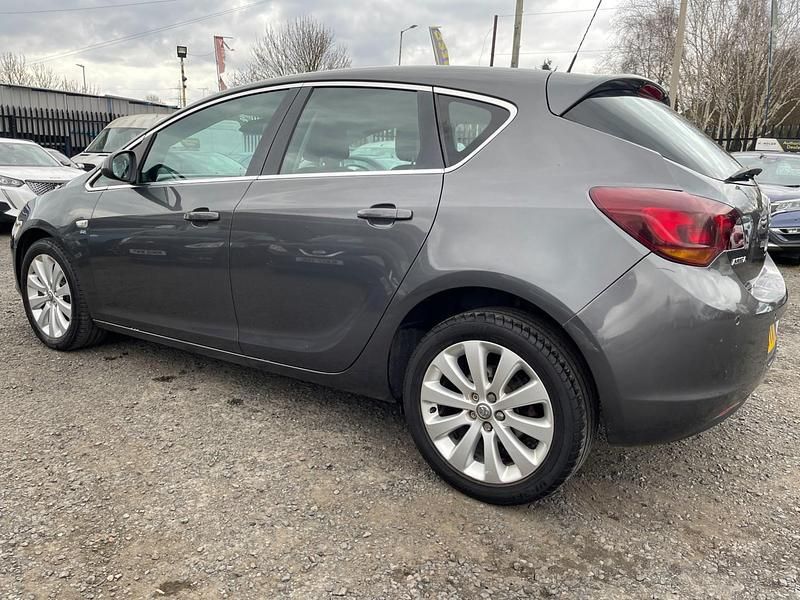 Used Vauxhall Astra 2011 Grey Hatchback