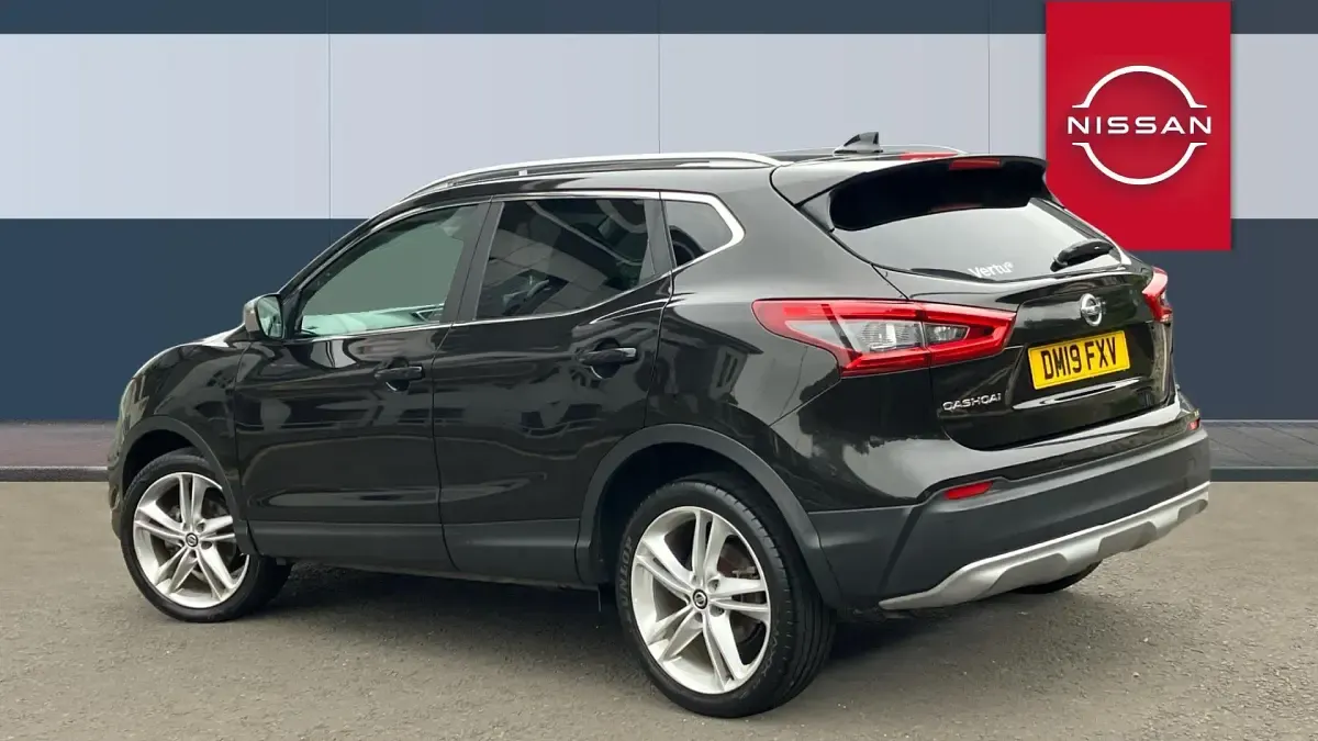 Used Nissan Qashqai N-Motion 140 HP (102 kW) 2019 Black SUV