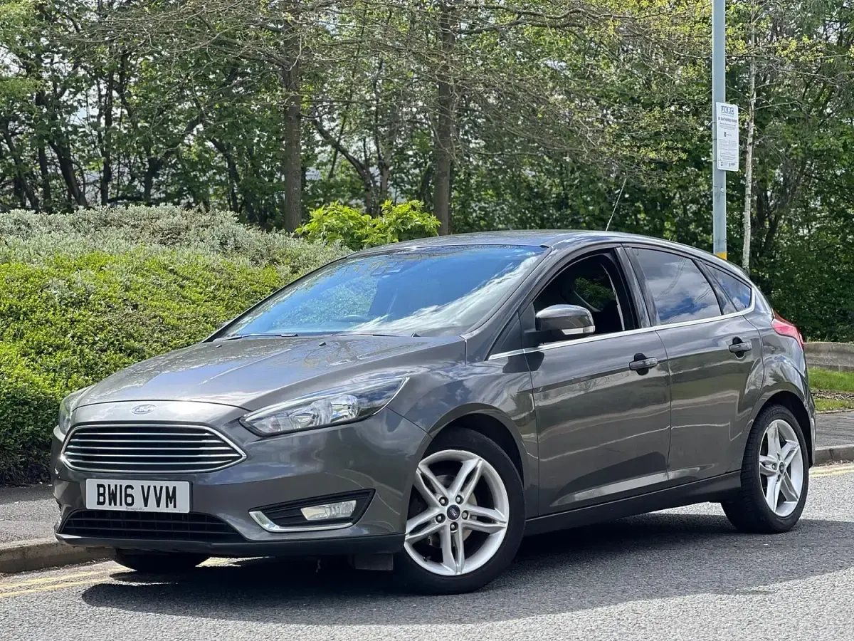 Used Ford Focus Titanium 2016 Grey Hatchback