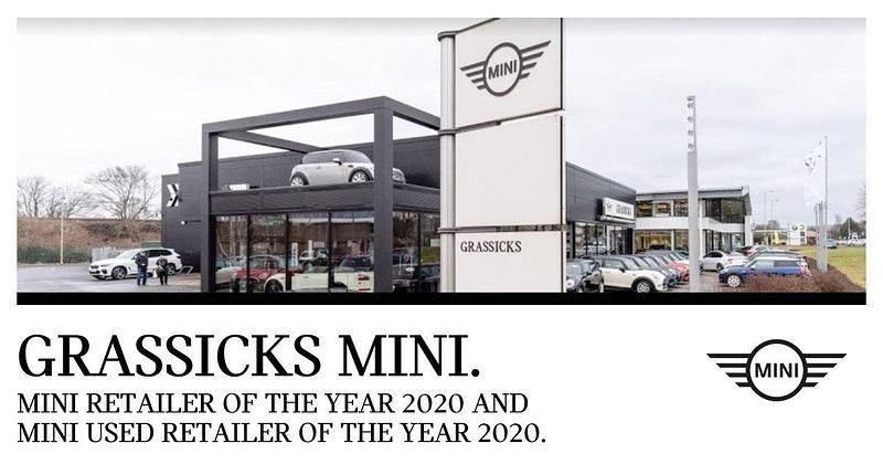 Silver Used 2022 Mini Cooper Countryman Classic SUV | £18,699 (Good price) - Image 1/4