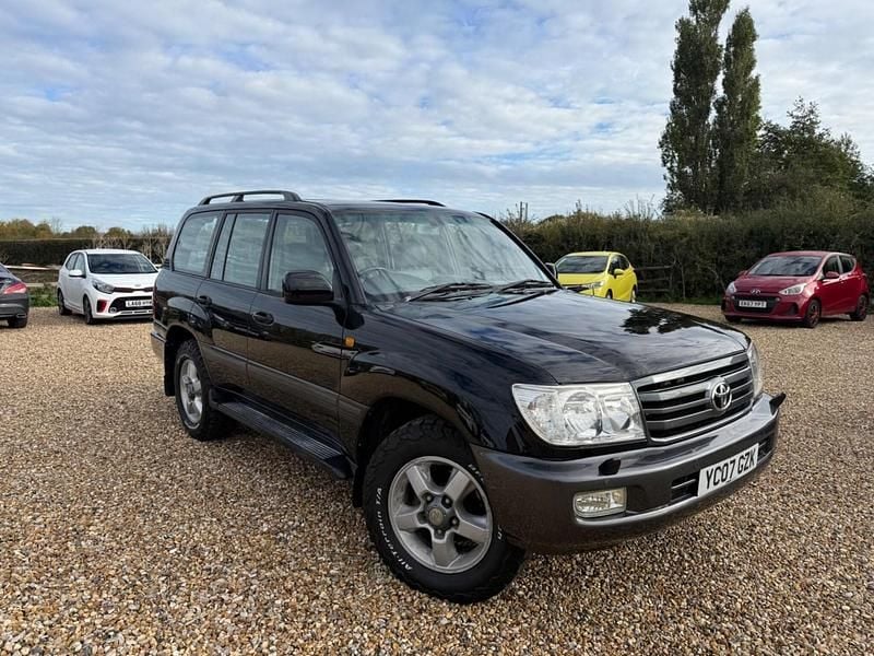 Black Used 2007 Toyota Land Cruiser SUV | £16,495 (Fair price) - Image 1/4