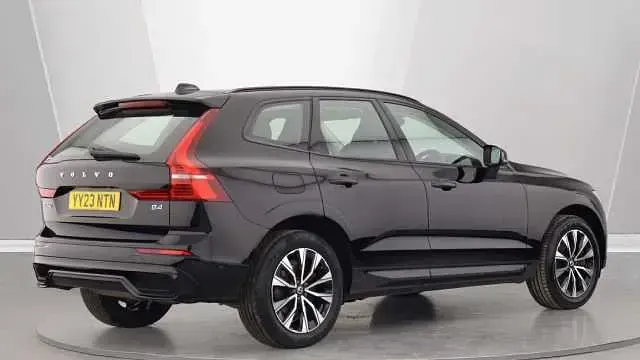 Used Volvo XC60 Plus 197 HP (144 kW) 2023 SUV