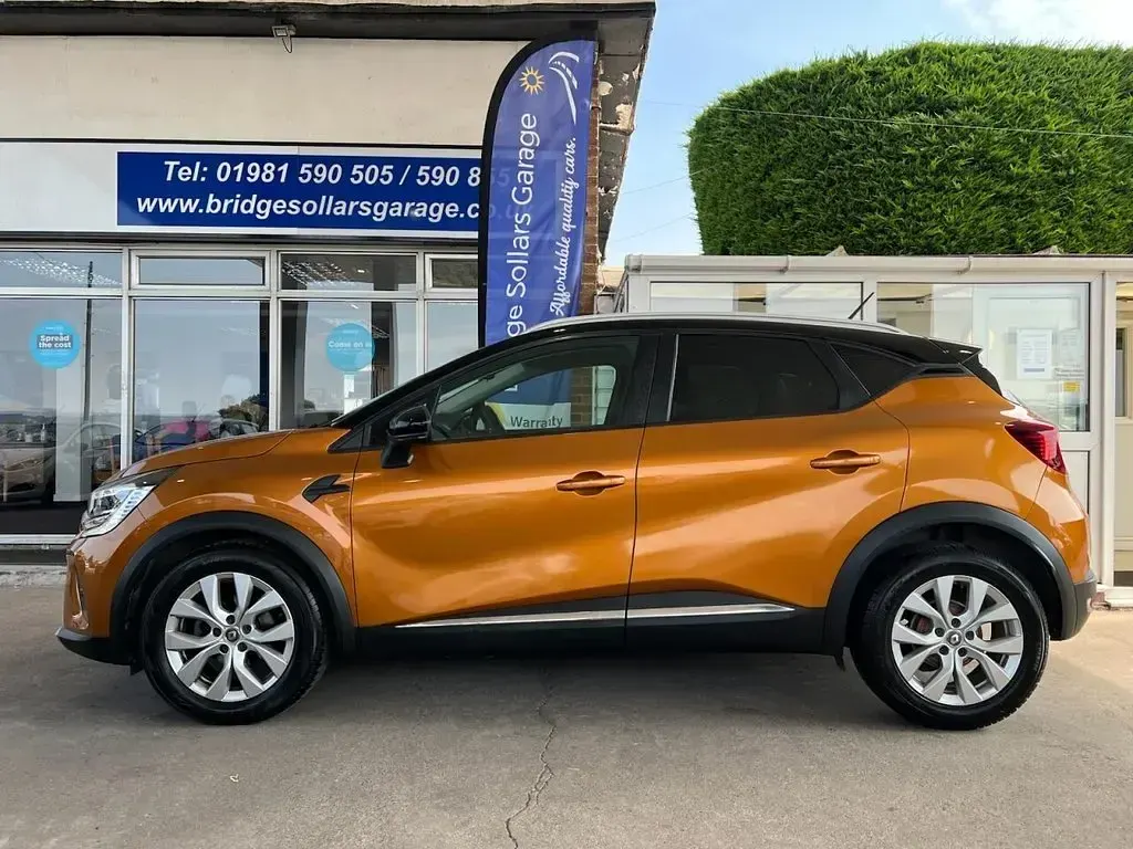 Used Renault Captur Version S 100 HP (73 kW) 2020 Orange  SUV