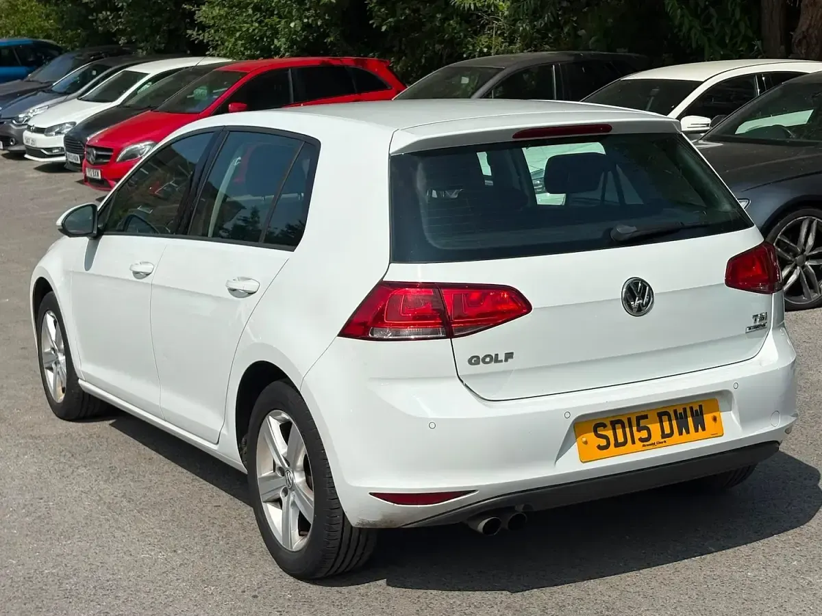 Used VW Golf VII Match 2015 White Hatchback