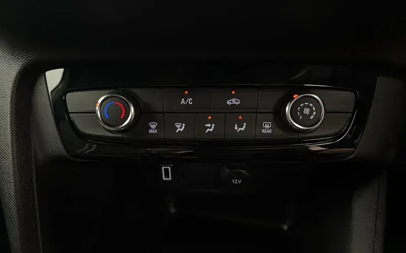 Used Vauxhall Corsa S 131 HP (96 kW) 2024 Grey Hatchback