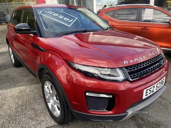 Red Used 2018 Land Rover Range Rover evoque SE Estate | £10,900 (Fair price) - Image 1/4