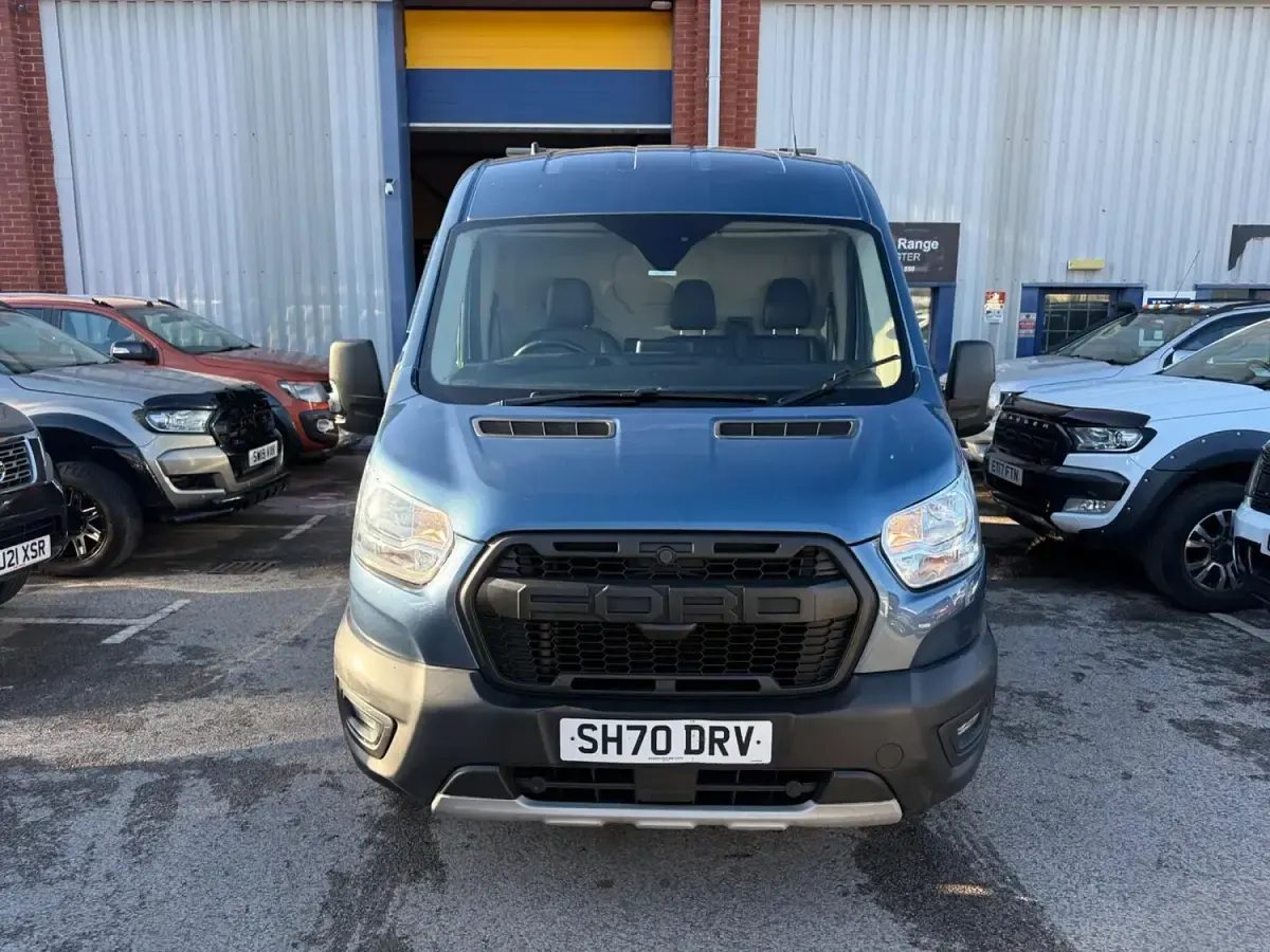 Used Ford Transit S 170 HP (125 kW) 2020 Blue Van