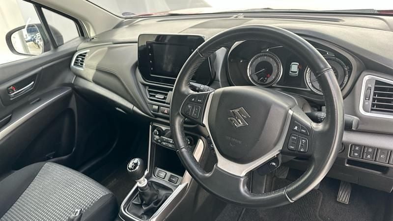 Used Suzuki SX4 129 HP (94 kW) 2024 Red Hatchback