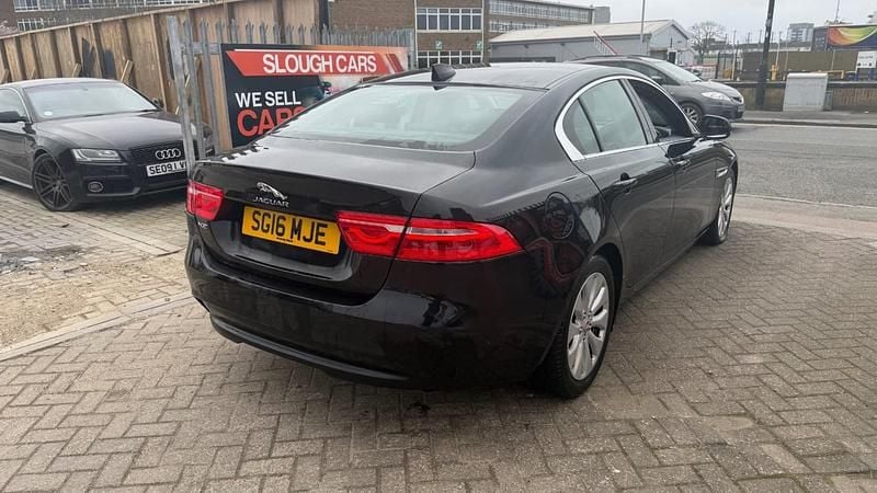Used Jaguar XE Prestige 180 HP (132 kW) 2016 Black Sedan