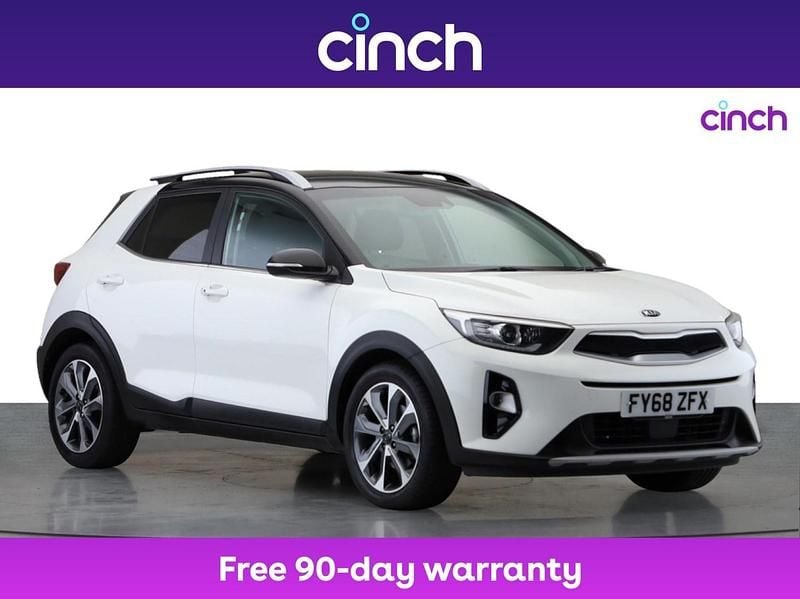 White Used 2018 Kia Stonic 4 SUV | £12,599 (Fair price) - Image 1/3