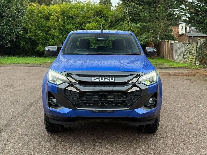 New Isuzu D-Max 163 HP (119 kW) 2025 Blue Pickup