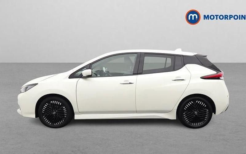 Used Nissan Leaf Tekna 110 kW (150 HP) 2025 Hatchback