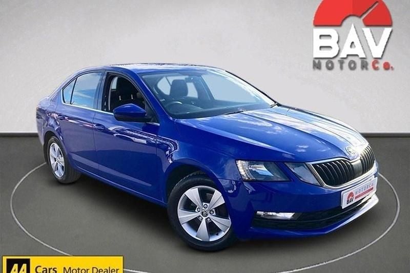 Blue Used 2019 Skoda Octavia SE Technology Hatchback | £6,795 (Good price) - Image 1/1