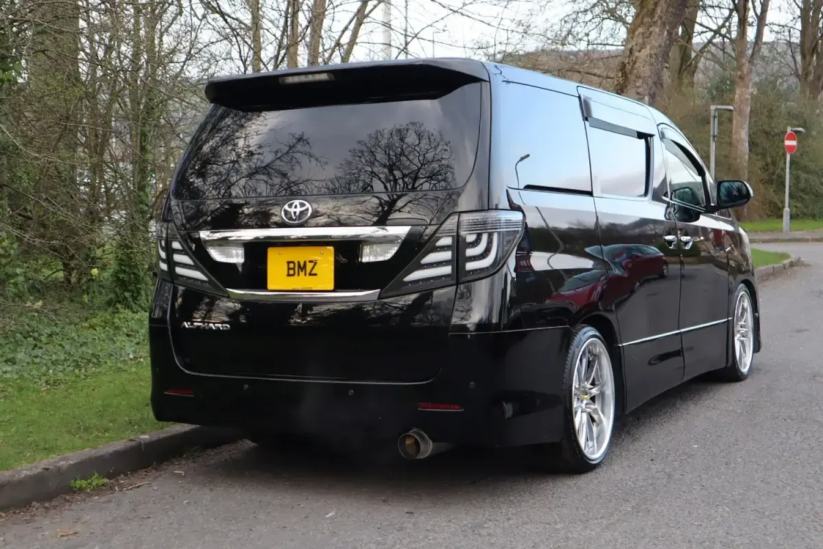Usado Toyota Alphard Edition 2008 Preto Monovolume