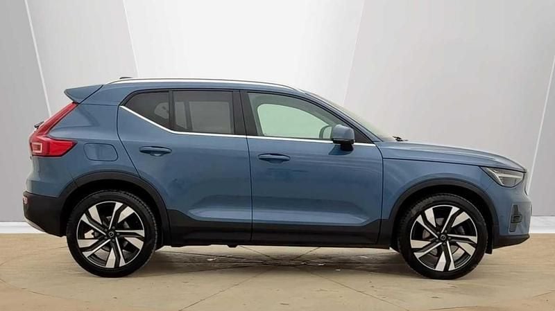 Used Volvo XC40 Ultra 2025 Blue SUV