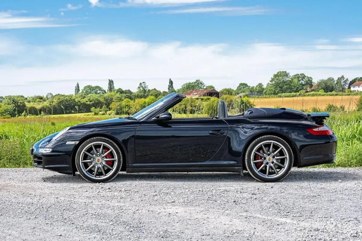 Used Porsche 997 350 HP (257 kW) 2006 Blue Cabriolet