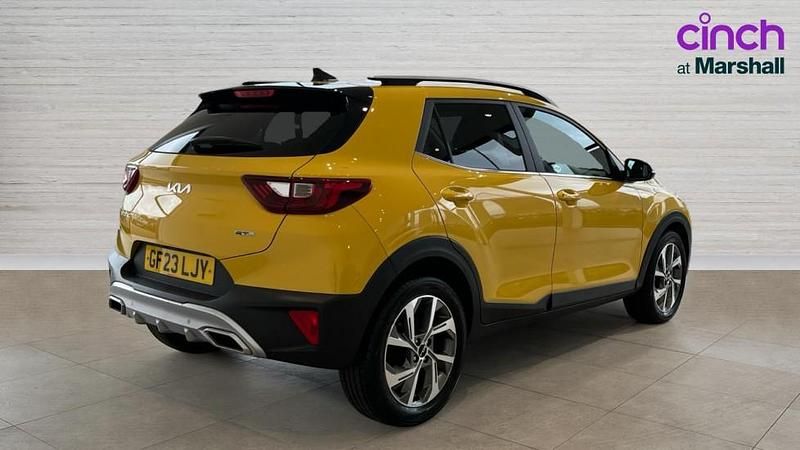 Used Kia Stonic GT-Line 118 HP (86 kW) 2023 Yellow SUV