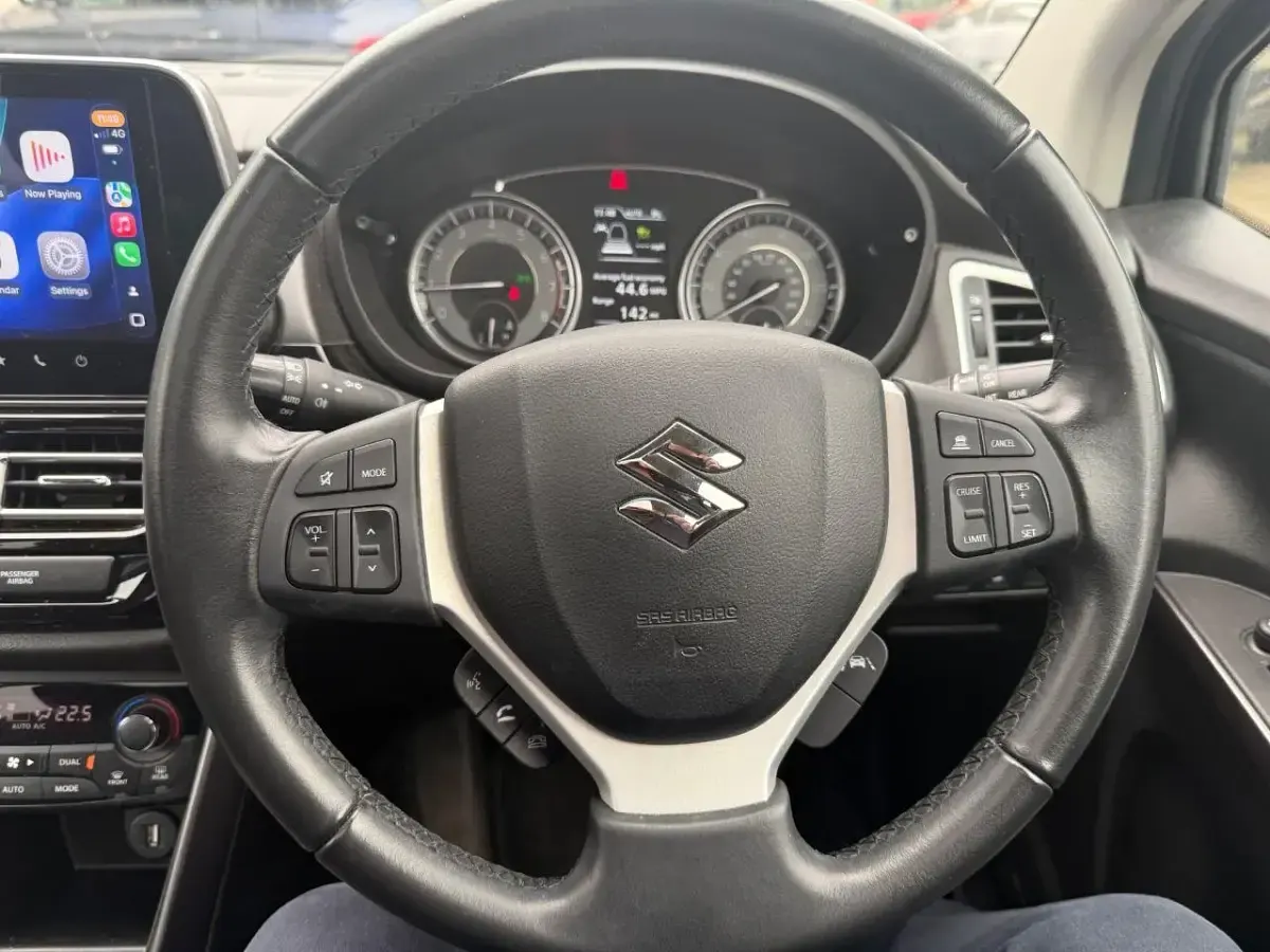 Used Suzuki SX4 S-Cross 129 HP (94 kW) 2022 Silver SUV