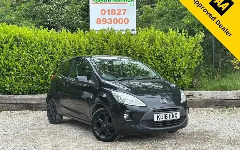 Usado Ford Ka Zetec 69 HP (50 kW) 2016 Citadino