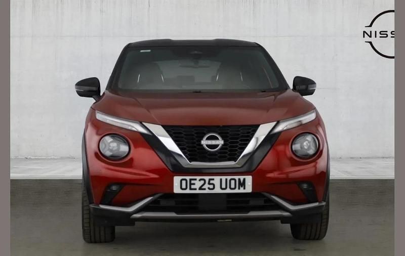 Used Nissan Juke Tekna+ 114 HP (83 kW) 2025 Red SUV