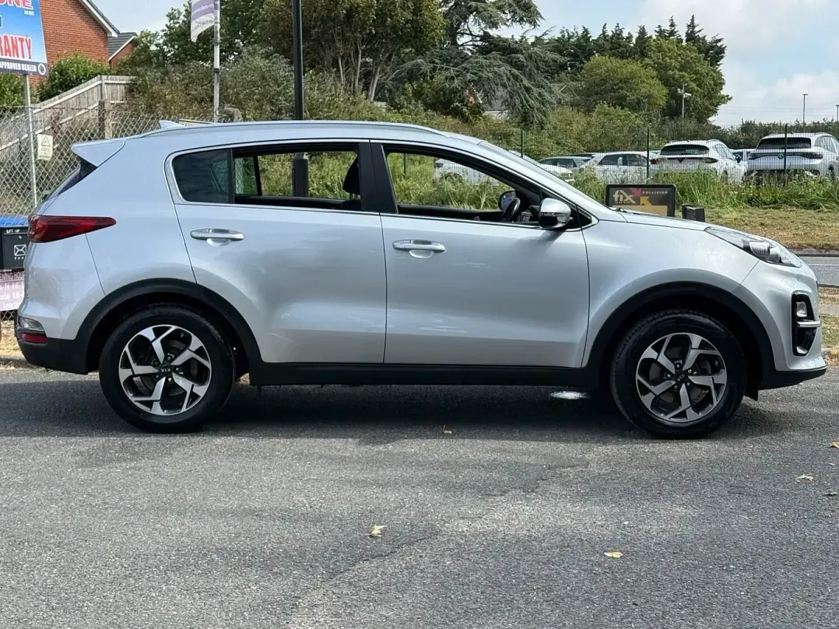 Used Kia Sportage 130 HP (95 kW) 2019 Silver SUV