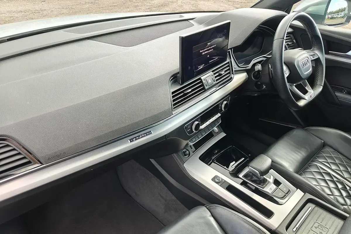 Begagnad Audi SQ5 Black Edition 341 HK (250 kW) 2021 Vit SUV