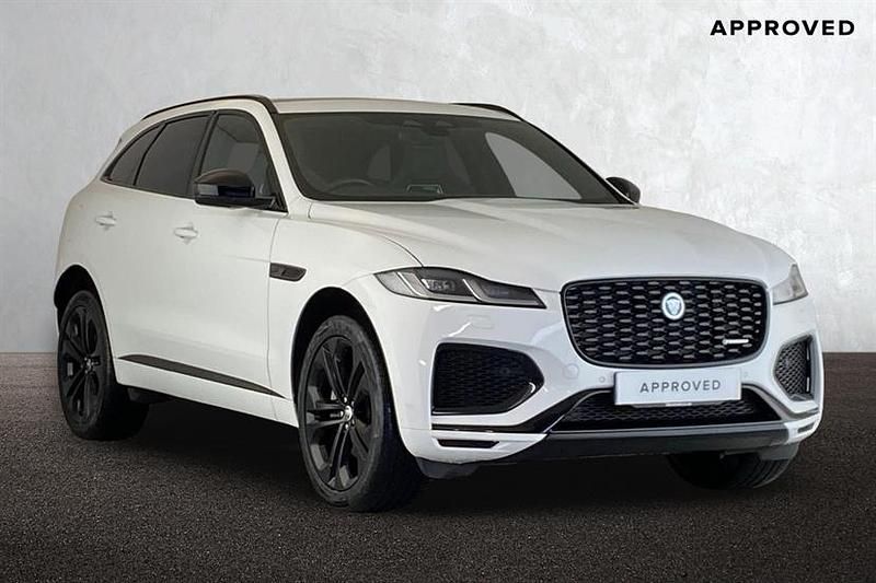 Used Jaguar F-Pace R-Dynamic 204 HP (150 kW) 2023 Fuji white SUV