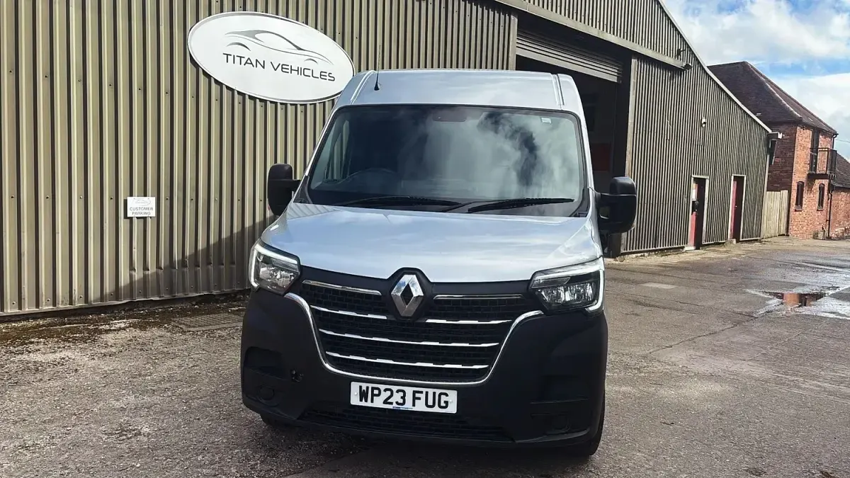 Used Renault Master Business 2023 Grey MPV