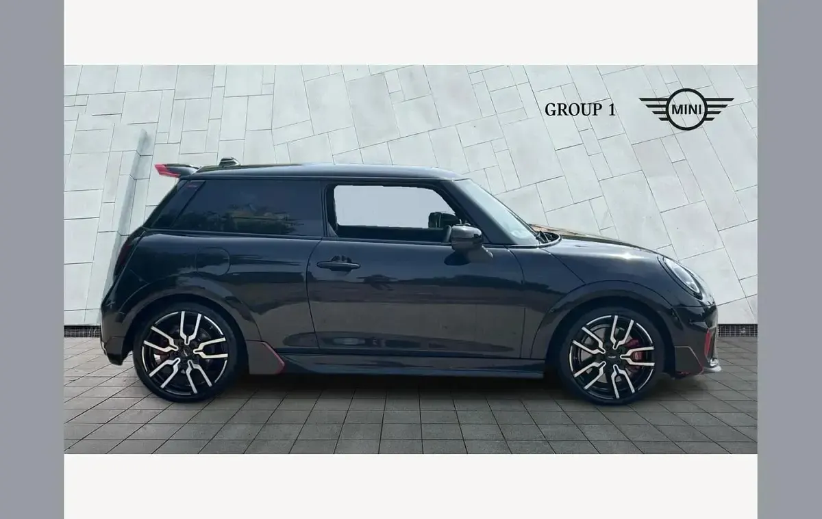 Used Mini John Cooper Works Hatch 228 HP (167 kW) 2026 Black Hatchback
