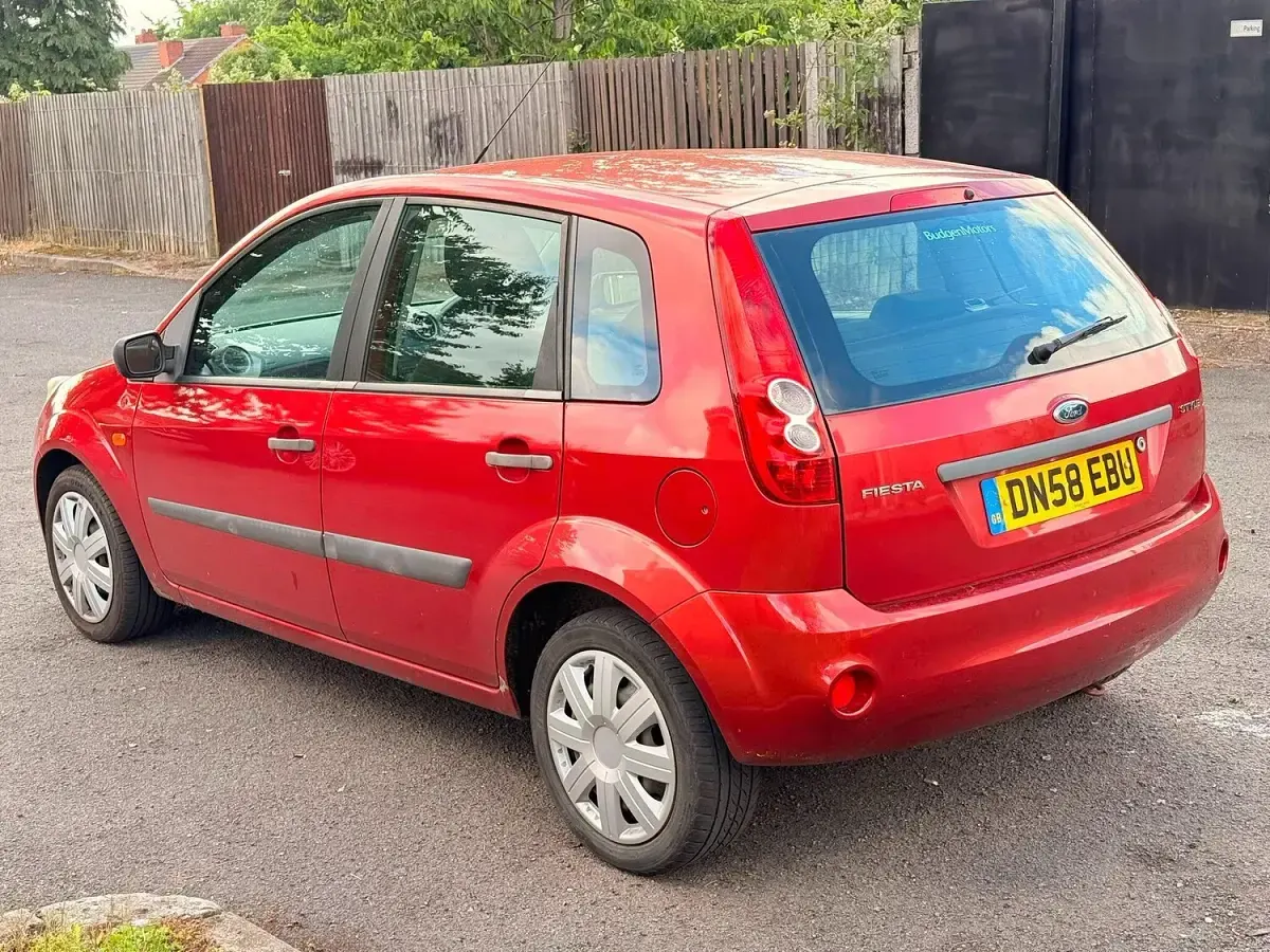 Used Ford Fiesta Style 2008 Red Hatchback