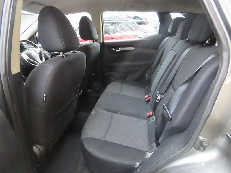 Used Nissan Qashqai Acenta 2017 Grey SUV