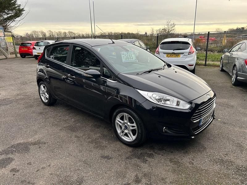 Black Used 2014 Ford Fiesta Zetec Hatchback | £3,695 (Super price) - Image 1/4