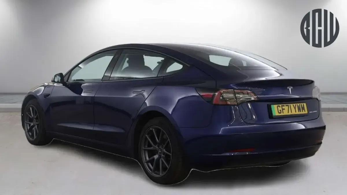 Used Tesla Model 3 Long Range AWD 366 kW (498 HP) 2021 Blue Sedan
