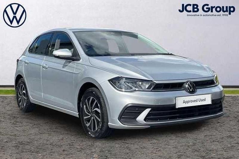 Silver Used 2023 VW Polo Life Hatchback | £16,495 (Fair price) - Image 1/4