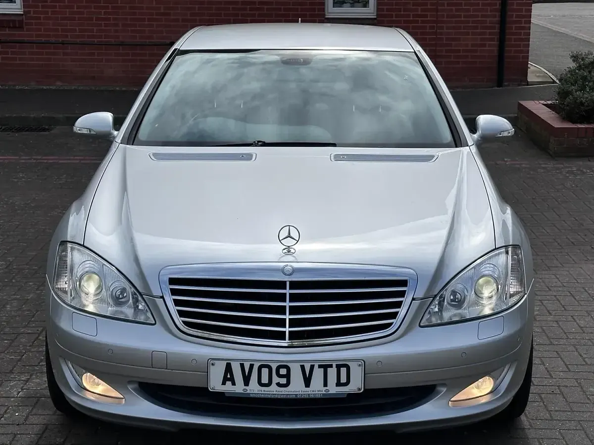 Used Mercedes S320 2009 Silver Sedan