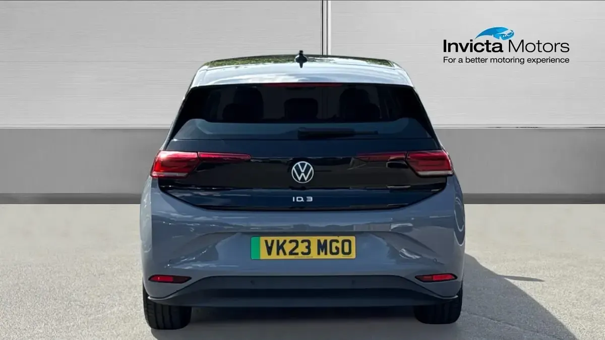 Used VW ID.3 Pro 106 kW (145 HP) 2023 Manganese grey metallic Hatchback