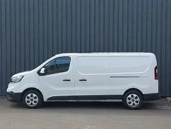 Used Renault Trafic 2024 White MPV