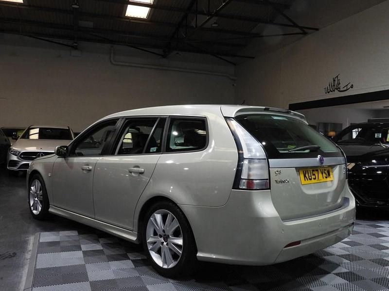 Used Saab 9-3 Aero 210 HP (154 kW) 2008 Silver Estate