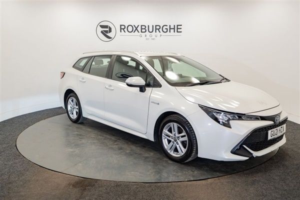 White Used 2021 Toyota Corolla Estate | £14,399 (Fair price) - Image 1/1