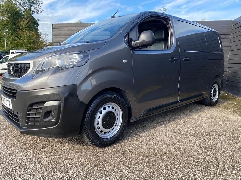 Grey Used 2019 Peugeot Expert Van | £6,745 (A bit pricey) - Image 1/4