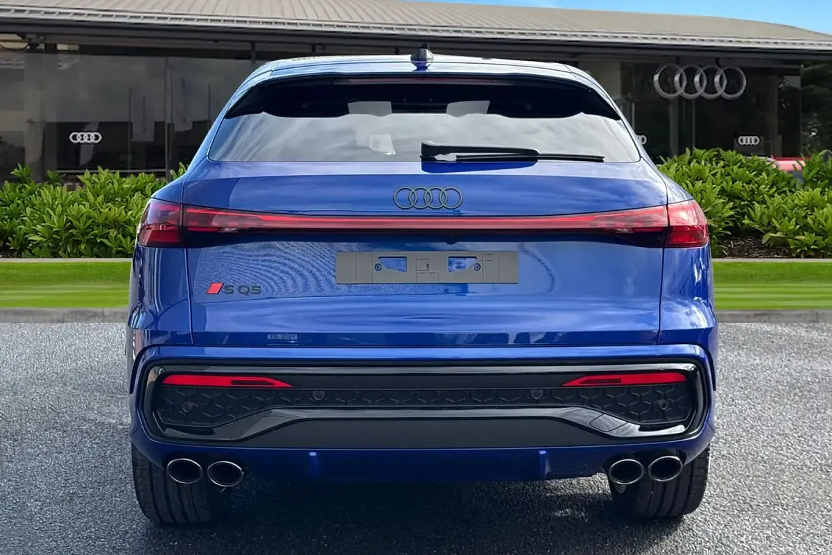 New Audi SQ5 Sportback Black Edition 2026 Blue SUV