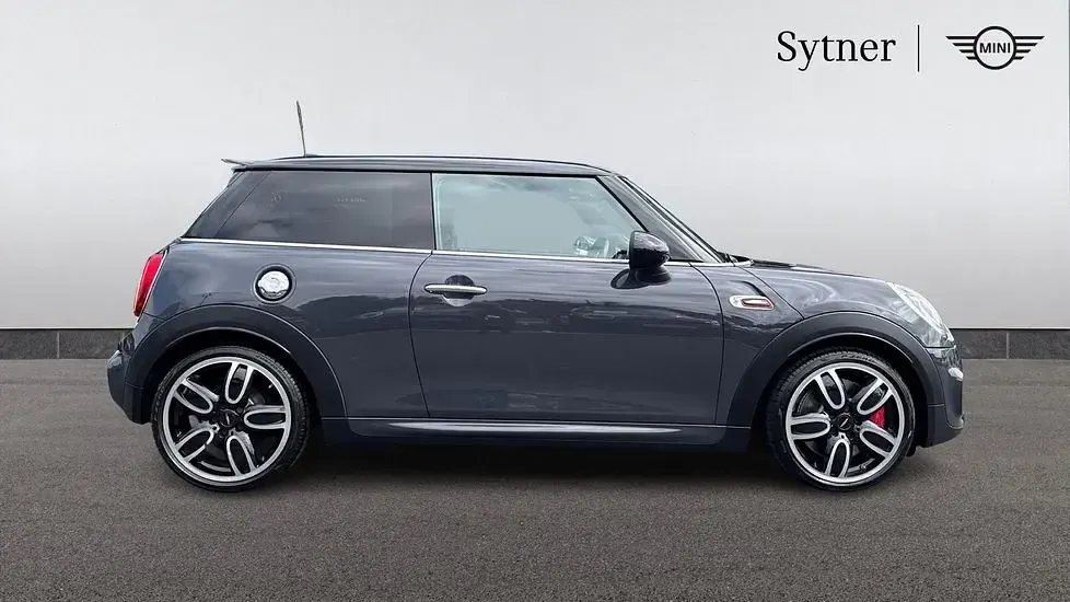 Used Mini John Cooper Works Hatch 228 HP (167 kW) 2017 Grey Hatchback