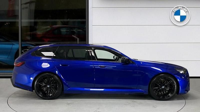 Used BMW M5 Comfort Edition 717 HP (527 kW) 2025 Blue Estate