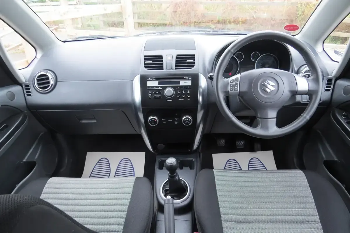 Used Suzuki SX4 2010 Black Hatchback