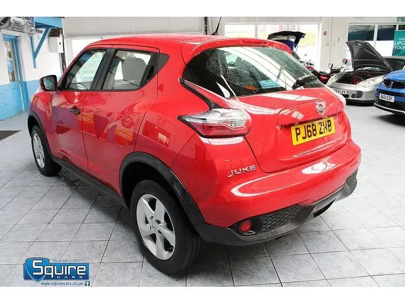 Usado Nissan Juke Visia 94 HP (69 kW) 2018 Vermelho SUV