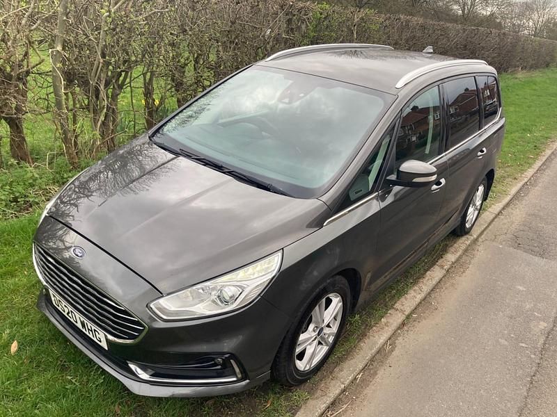 Usado Ford Galaxy Titanium 2020 Cinzento Monovolume