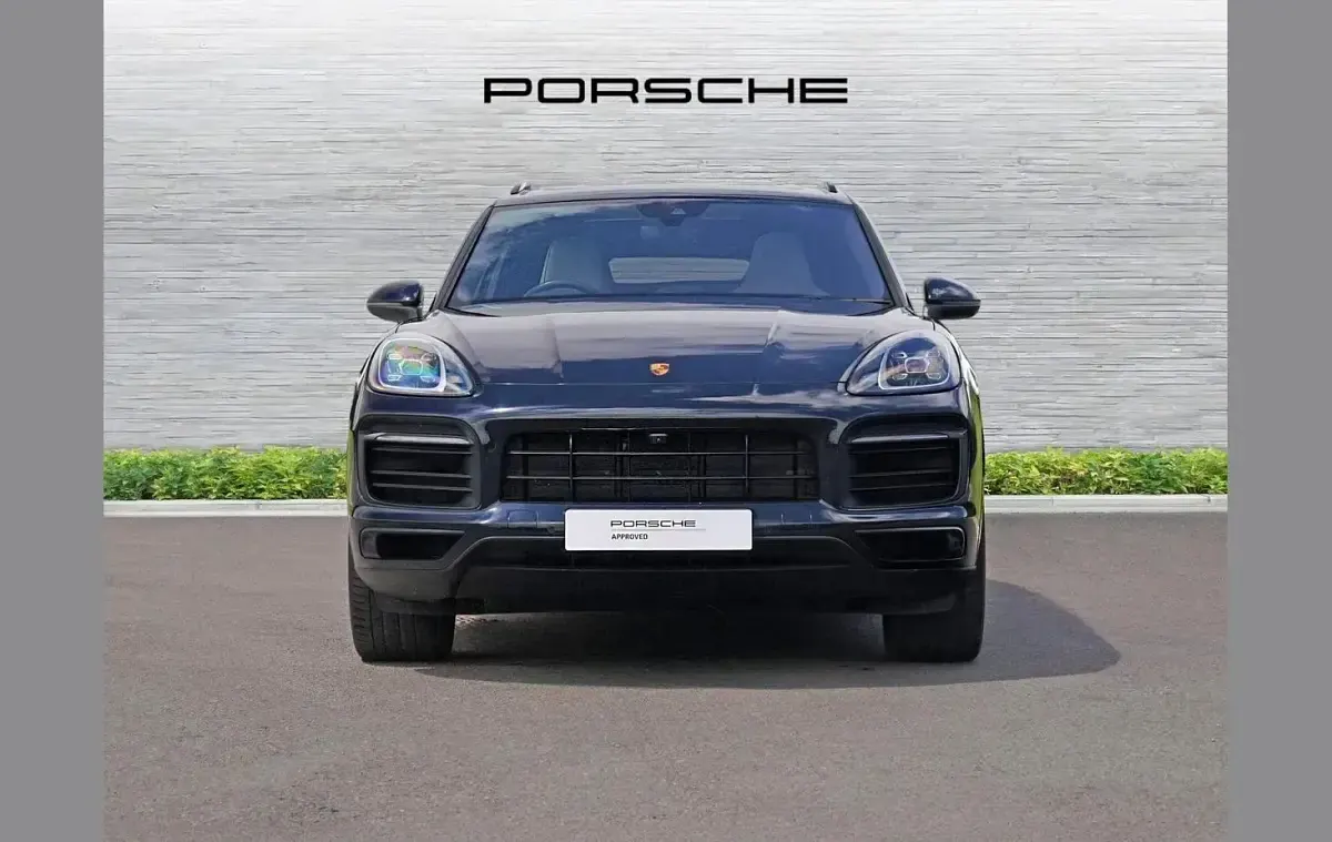 Used Porsche Cayenne Platinum Edition 334 HP (245 kW) 2023 Blue SUV
