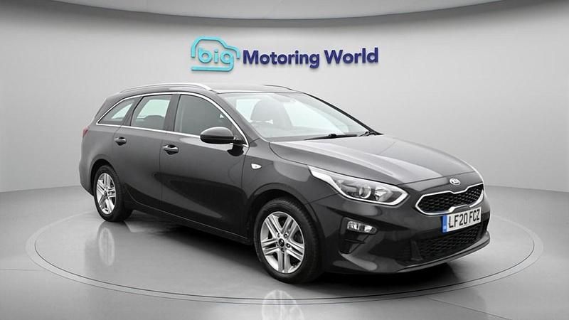 Used Kia Ceed Sportswagon 114 HP (83 kW) 2020 Black Estate