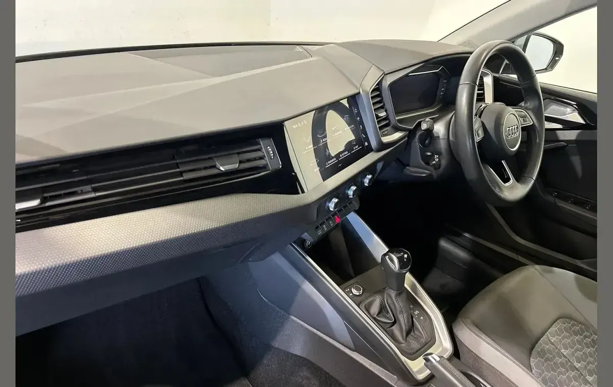 Used Audi A1 Sport 108 HP (79 kW) 2023 Grey SUV